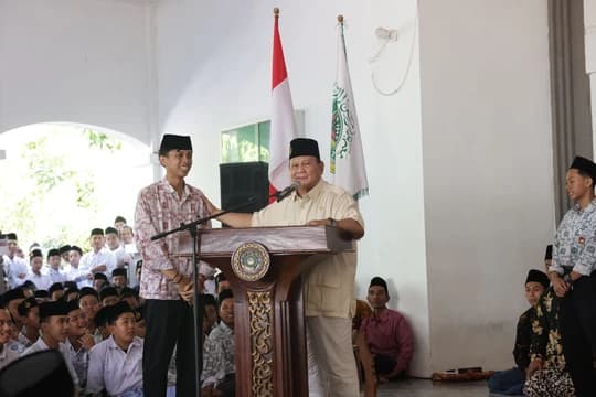 Kepedulian Prabowo Subianto Kepada Pondok Pesantren dan Madrasah