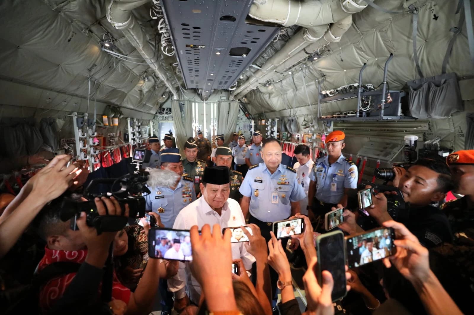Kekaguman Pendukung Jokowi Terhadap Loyalitas Prabowo