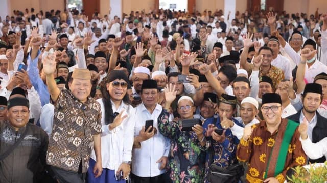 Prabowo Tambah Semangat Maju Pilpres 2024, Usai Bertemu Kiai se-Jawa