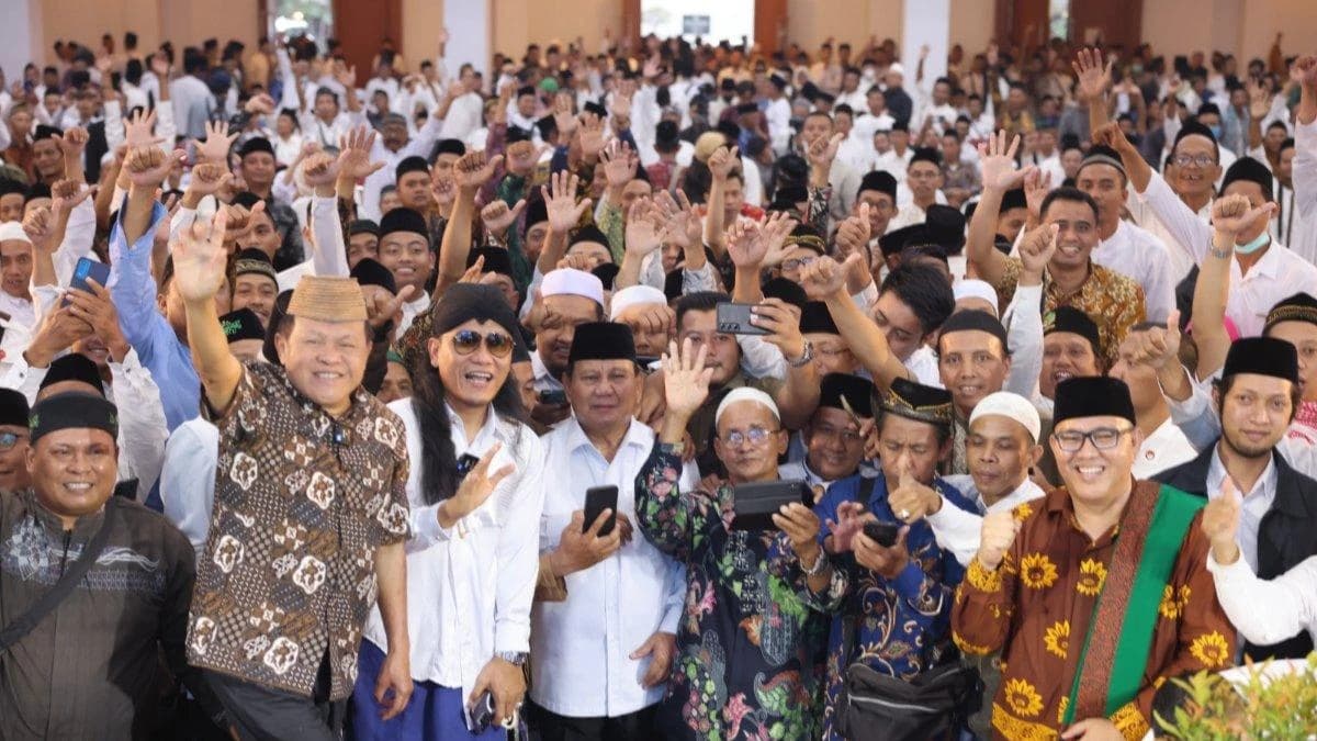 Prabowo Tambah Semangat Maju Pilpres 2024, Usai Bertemu Kiai se-Jawa