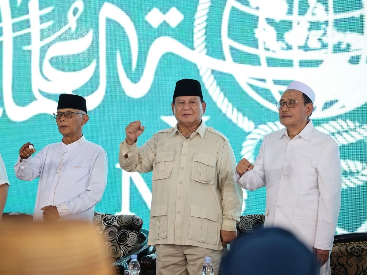 Penobatan Prabowo sebagai Sahabat Santri Indonesia