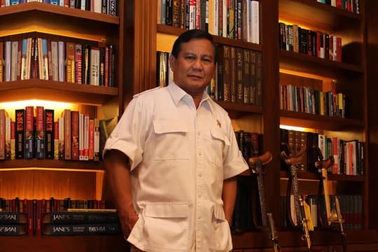 Kebiasaan Prabowo Subianto Membaca Buku Sejak Kecil