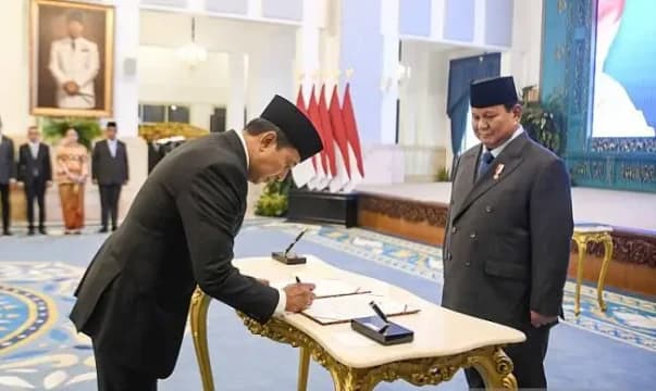presiden prabowo subianto lantik sejumlah menteri 2625481